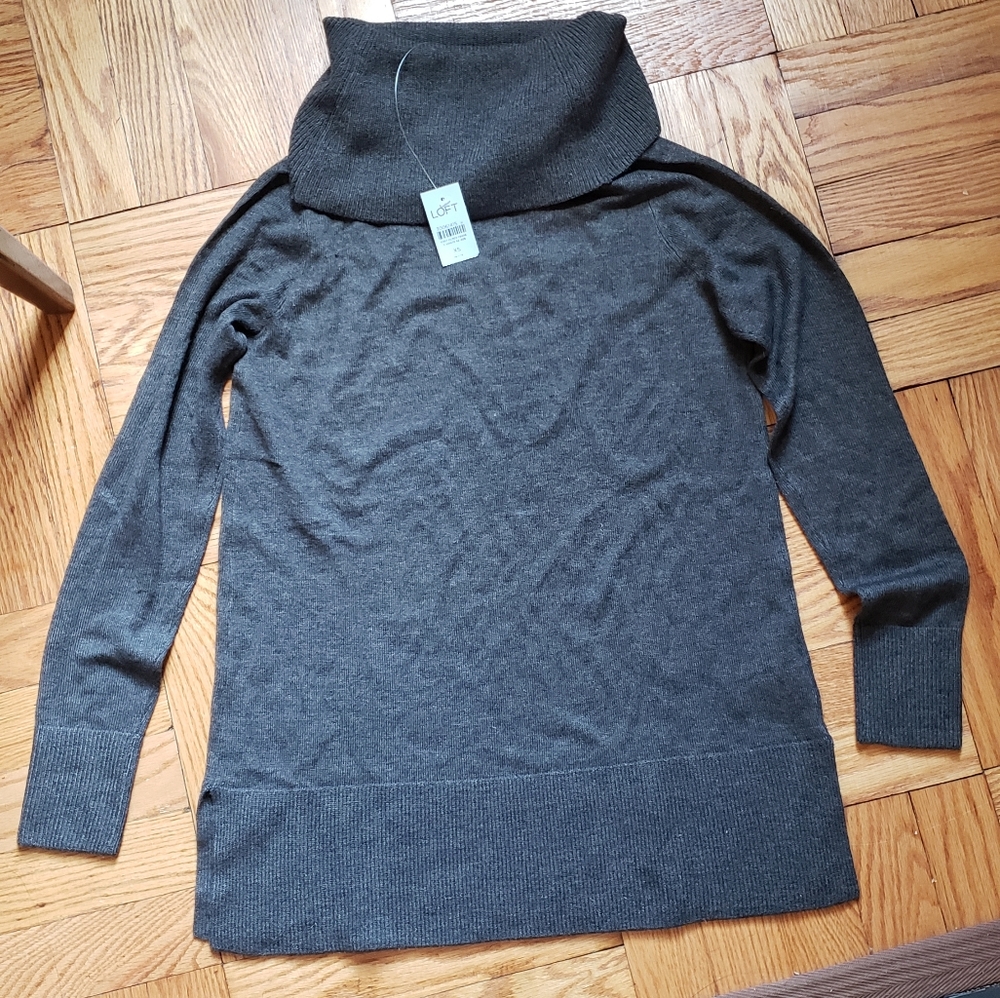 Loft Gray Turtleneck XSP